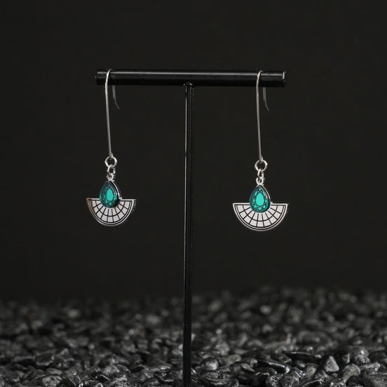 CLEOPATRA LONG HOOKED SUNBURSTS | Silver