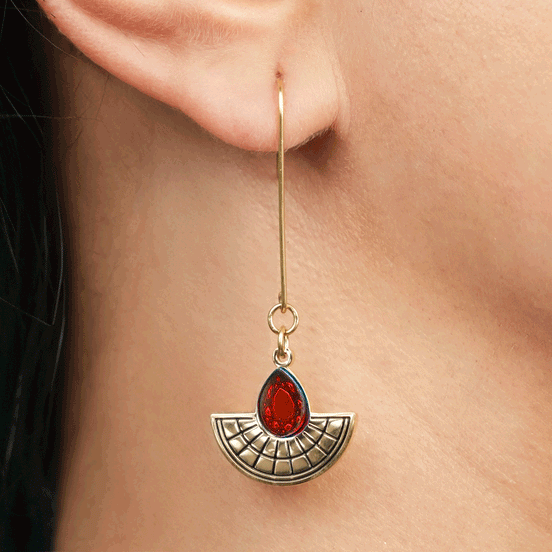 CLEOPATRA LONG HOOKED SUNBURSTS | Gold