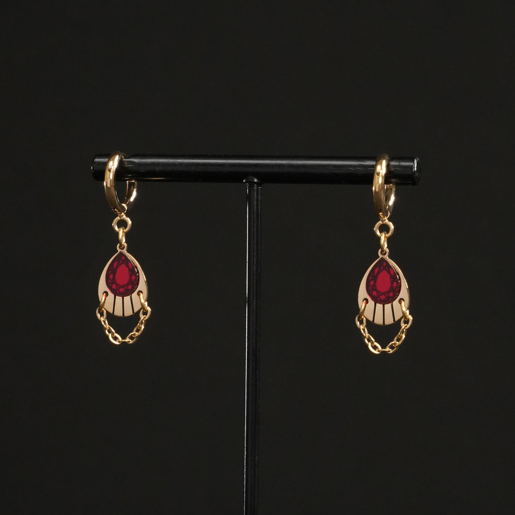 CLEOPATRA ARMOURED HUGGIE HOOPS  | Gold