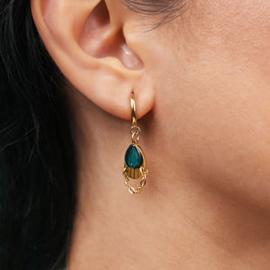 CLEOPATRA ARMOURED HUGGIE HOOPS  | Gold