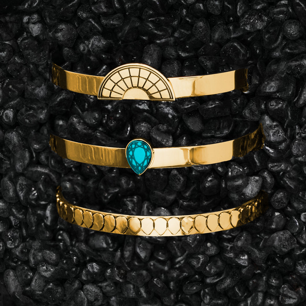 CLEOPATRA STACKABLE CUFF BRACELET SETS | Gold