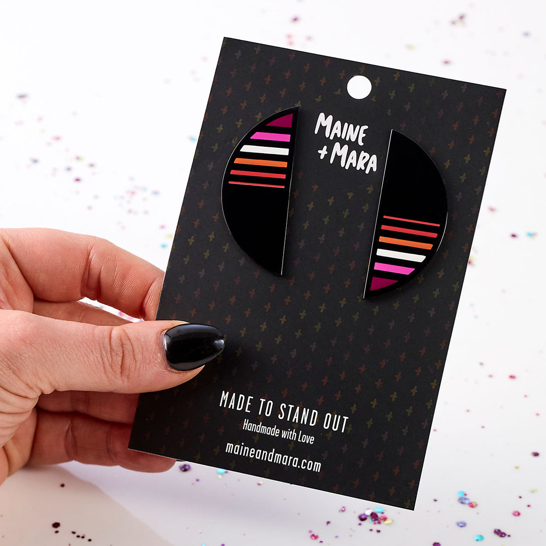 LESBIAN "JE SUIS" STUDS  | Available in two sizes