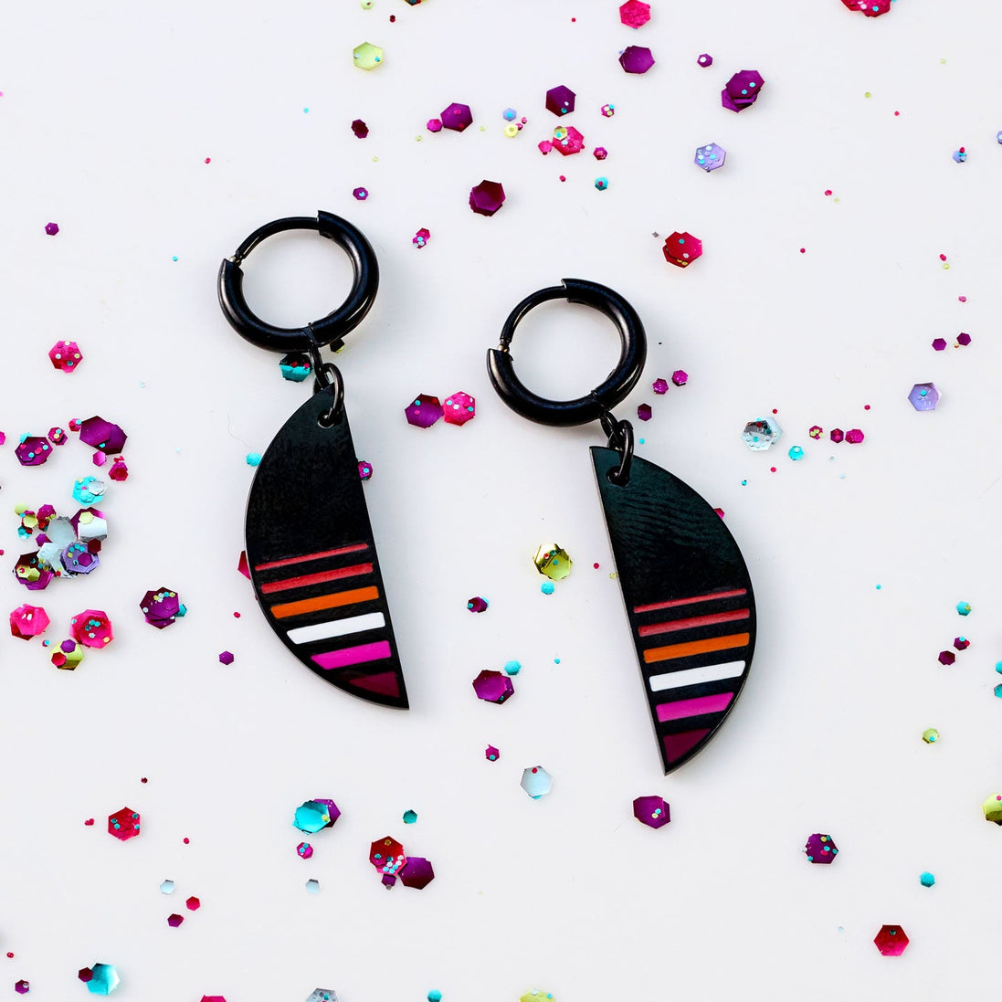 CLIP ON LGBTQ "JE SUIS" Dangles