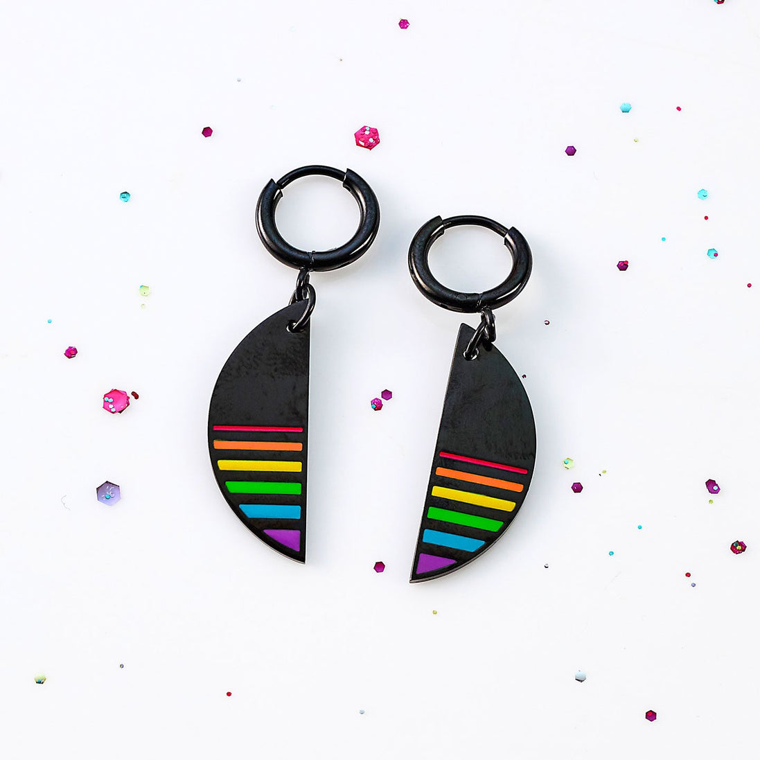 CLIP ON LGBTQ "JE SUIS" Dangles