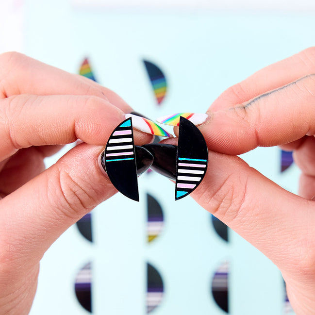 TRANSGENDER "JE SUIS" STUDS  | Available in two sizes