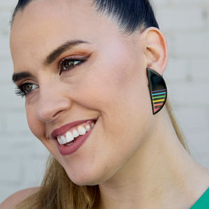 RAINBOW "JE SUIS" STUDS | Available in two sizes