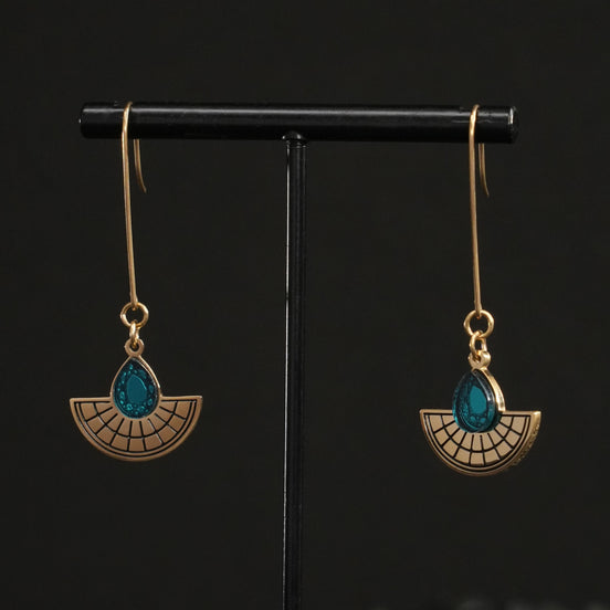 CLEOPATRA LONG HOOKED SUNBURSTS | Gold