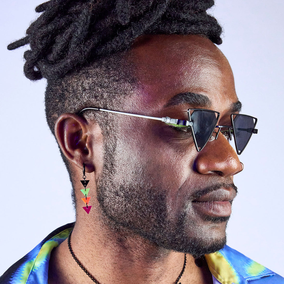 NEON RETROWAVE TRIANGLE HUGGIE HOOPS