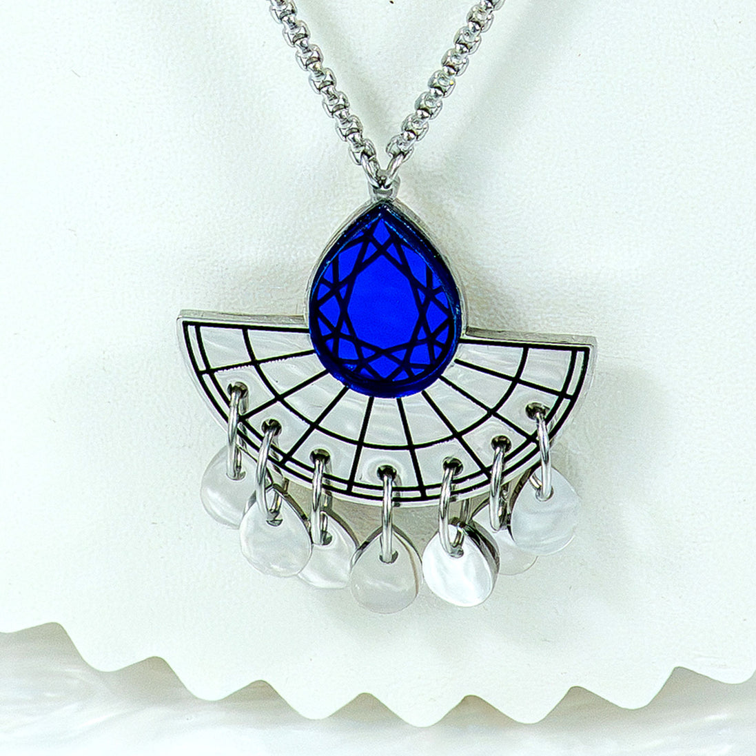 CLEOPATRA  LAYERED GEM BOLO NECKLACE | Silver