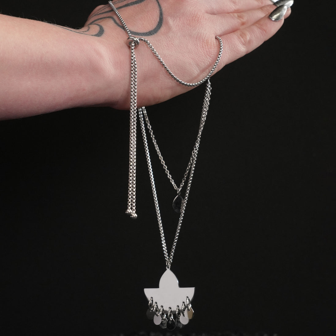 CLEOPATRA  LAYERED GEM BOLO NECKLACE | Silver