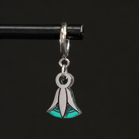 CLEOPATRA LOTUS HUGGIE HOOPS | Silver